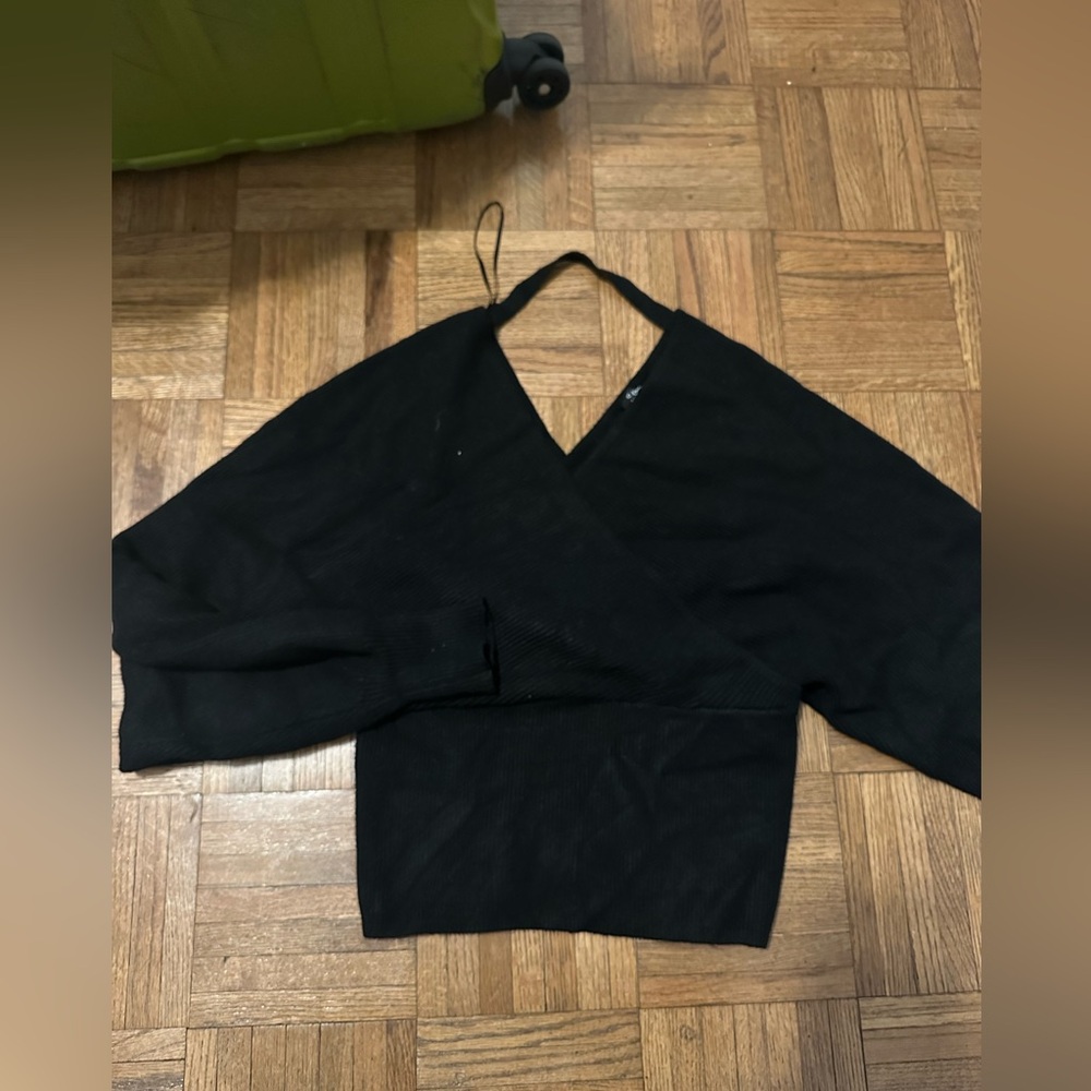 Black Crossover Sweater Sz M
